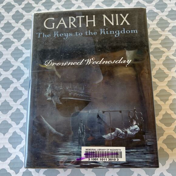 Drowned Wednesday Keys to the Kingdom 3 by Garth Nix Hardcover Book Pre-Loved - Picture 1 of 6